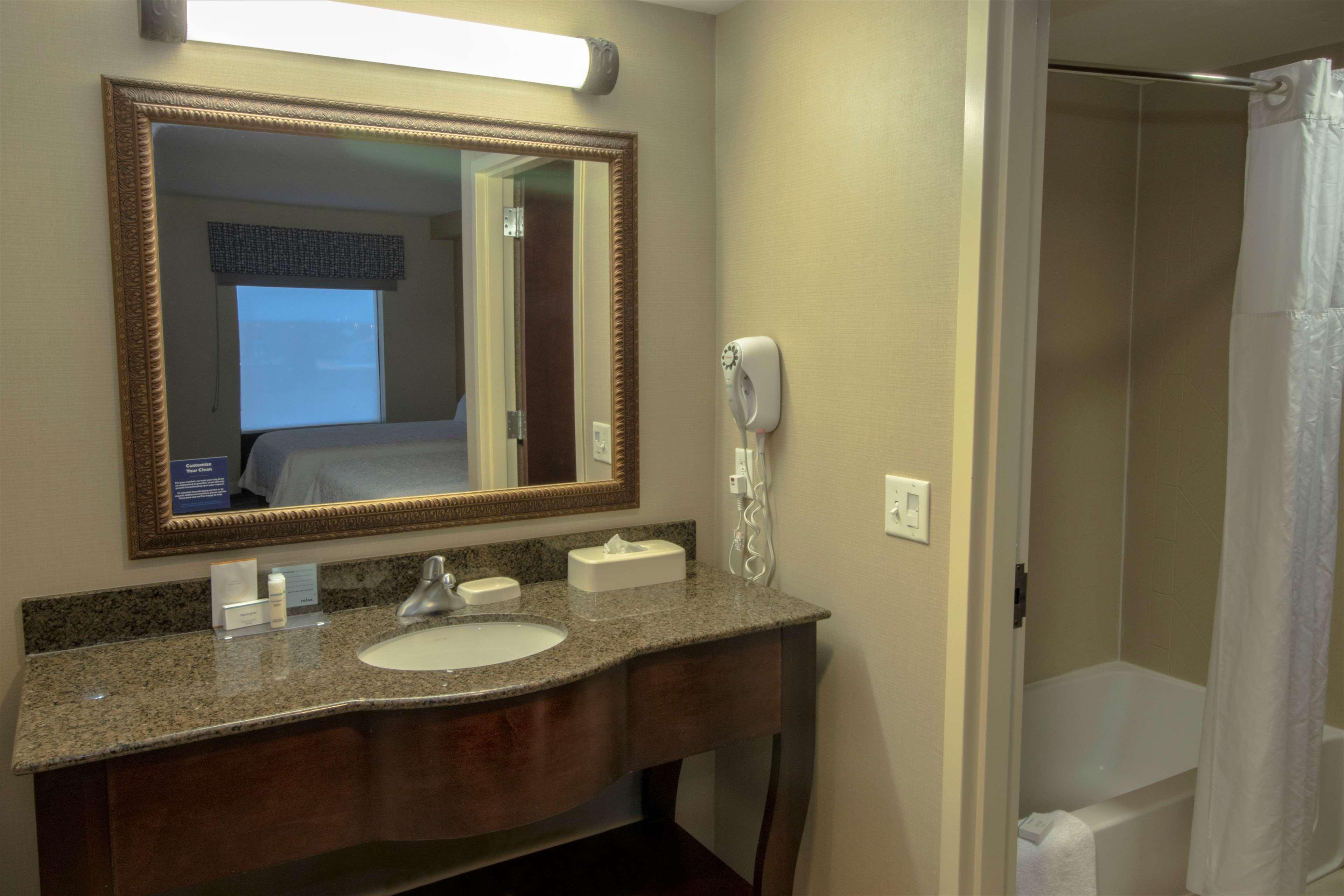 Hampton Inn & Suites Chesapeake-Battlefield Boulevard Esterno foto